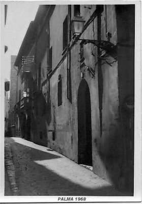 Street in Palma 1968 b.jpg