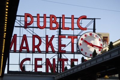 pikemarketsignIMG_0731.jpg