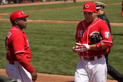 Reds first baseman Joey Votto headed to the dugout