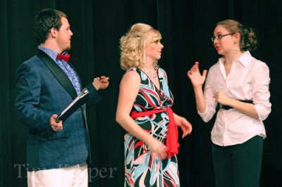 HHS Drama Dept. Presents: Christmas in Comfort