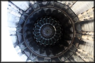 Looking into the F-16 engine