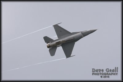 F16 - 09