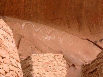 Large snake pictograph