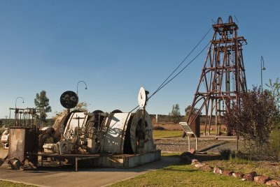 THE WHOLE NINE YARDS - COBAR- NSW