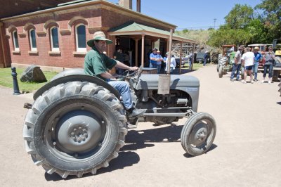 TRACTOR No 51