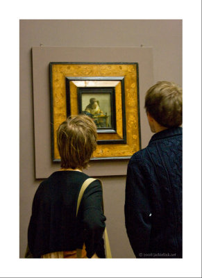 Paris-Louvre-Vermeer viewers.jpg