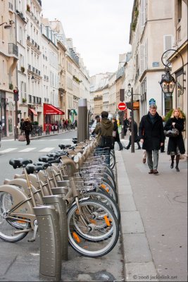 Paris-city bikes.jpg