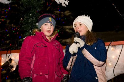 Tree_Lighting-3061.jpg