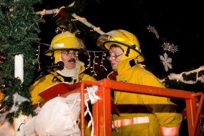 Tree_Lighting-3079.jpg