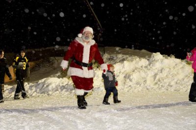 Tree_Lighting-3101.jpg