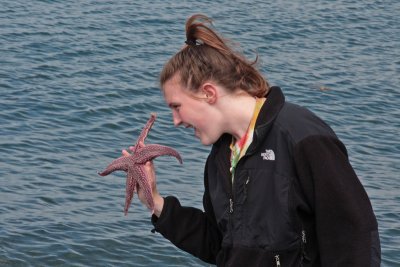 Girl with starfish
