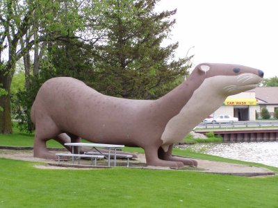 Worlds Largest Otter, Fergus Falls, MN.jpg