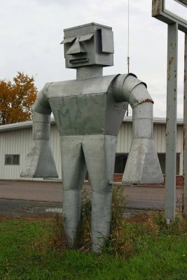 Robot. St. Croix Falls, WI.jpg