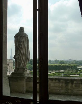 Paris vue du Louvre