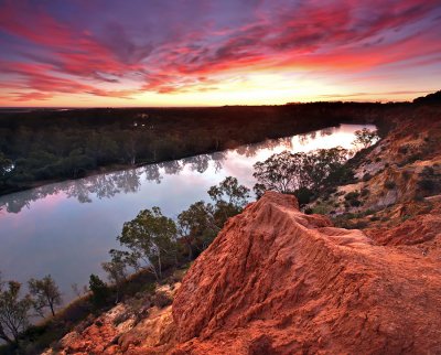 Heading Cliff Sunrise_2_web.jpg