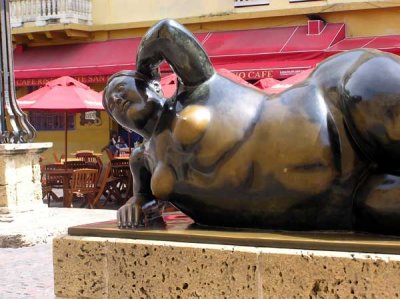 Ferdinand Botero Statue in Plaza Santo Domingo