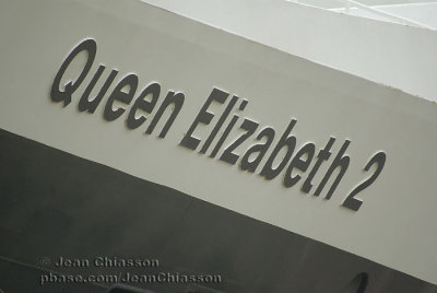  Queen Elizabeth 2 /Un paquebot transatlantique britannique qui a sillonn les mers de 1969  2008