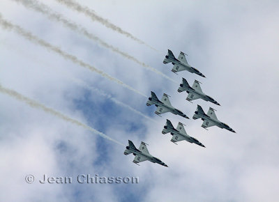 Thunderbirds F-16C Pointe - de - diamant  Spectacle Arien de Qubec  2010 ( Quebec Air Show  ) 2010