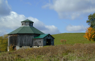 Octagon barn