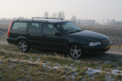 Volvo V70 2.5