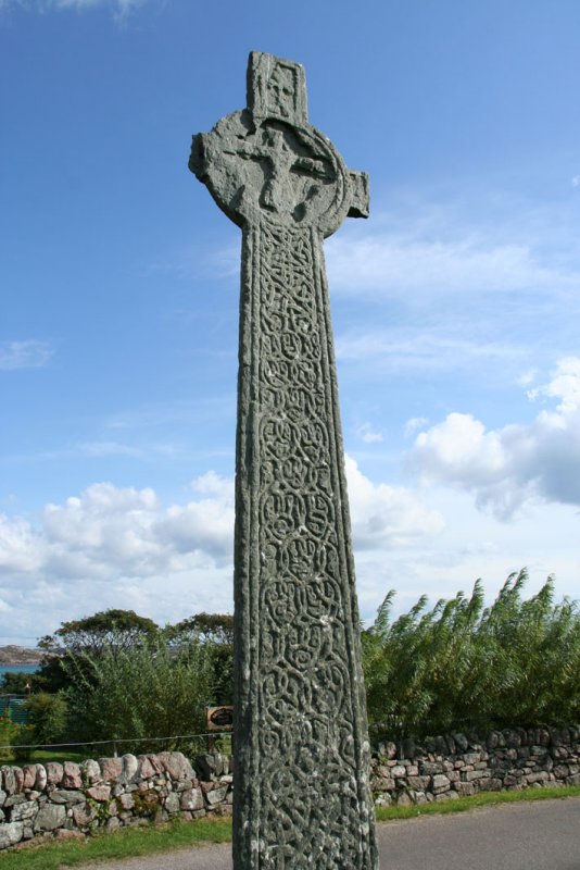 Iona - Macleans Cross