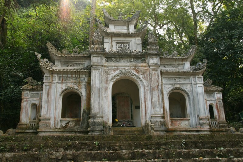 Perfume Pagoda