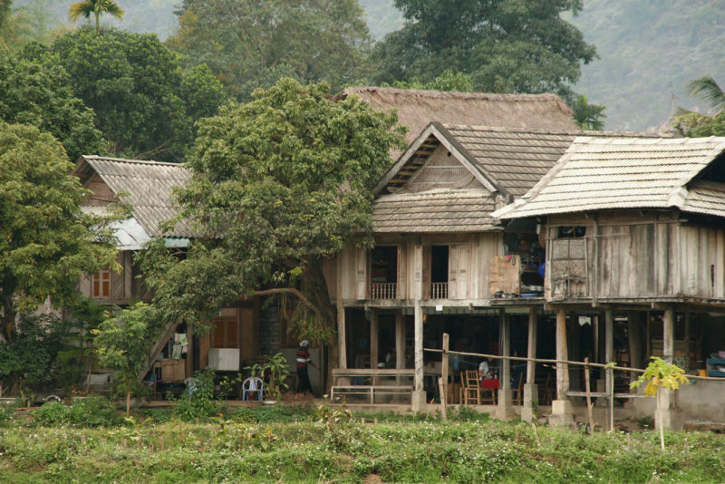 Mai Chau - Lac