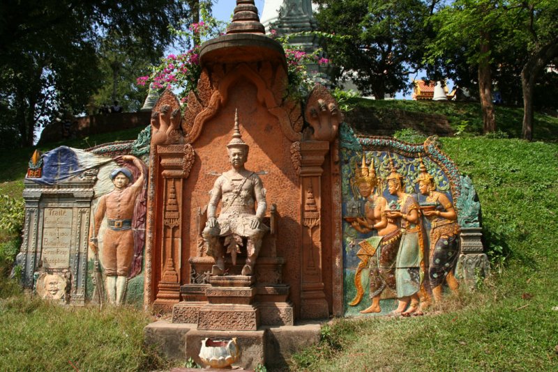around Wat Phnom