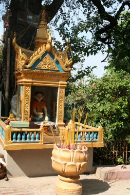 around Wat Phnom