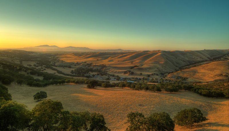 Livermore Valley Sunset.jpg