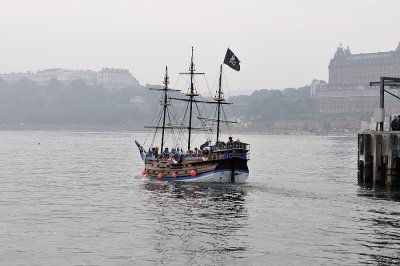 Pirates!!??!