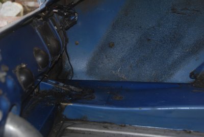 Left side tail lights