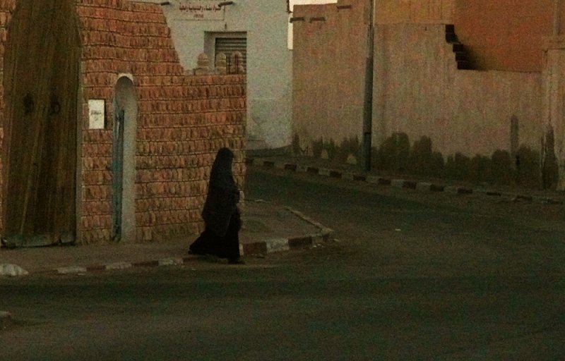 Woman in black, Douze, Tunisia, 2008