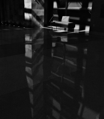 Forlorn couch, Phoenix Convention Center, Phoenix, Arizona, 2009