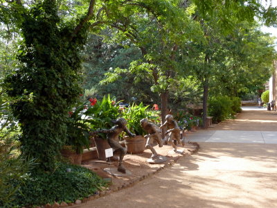 Tlaquepaque Shopping Area