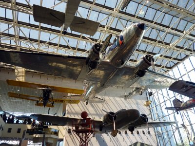 Boeing 247-D, Douglas DC-3