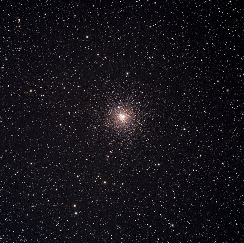 NGC6752 LRGB 50 30 20 30 .jpg