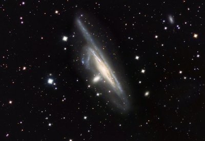 NGC 1532 LRGB 150 60 60 60 crop.jpg