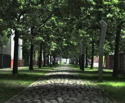 A path out of a museum in Berlin.JPG