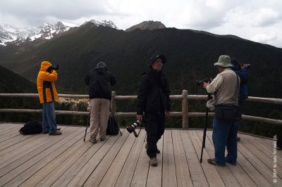 While everyone was shooting, Raul was looking for inspiration...