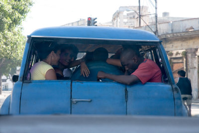 Claro que caben (La Habana)