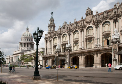 Centro Gallego y Capitolio (La Habana)