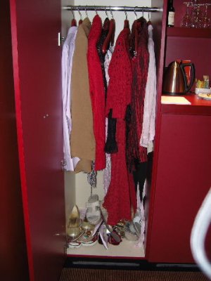 How many clothes for 5 days?