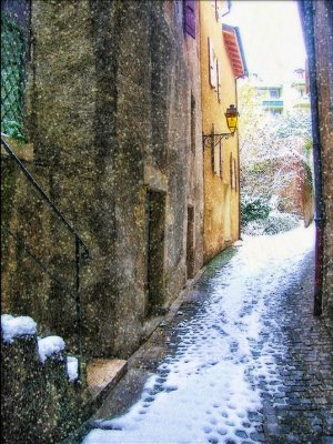 Snowy Diagon Alley