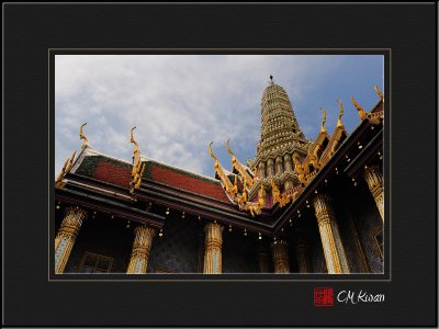The Grand Palace (Phra Sri Ratana Chedi)