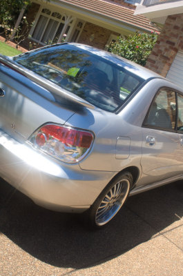 Subaru-12