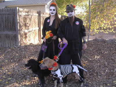 Jenny, Richard, Duncan & Fawn
Day of the Dead Parade