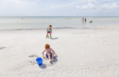 layne and lexi at fort desoto park