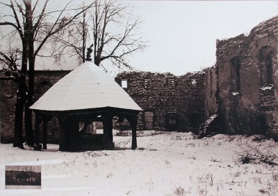 old well, before 1939