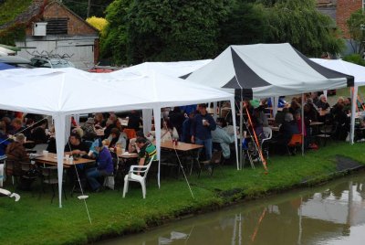 CR067_Sat_canoe club breakfast.jpg